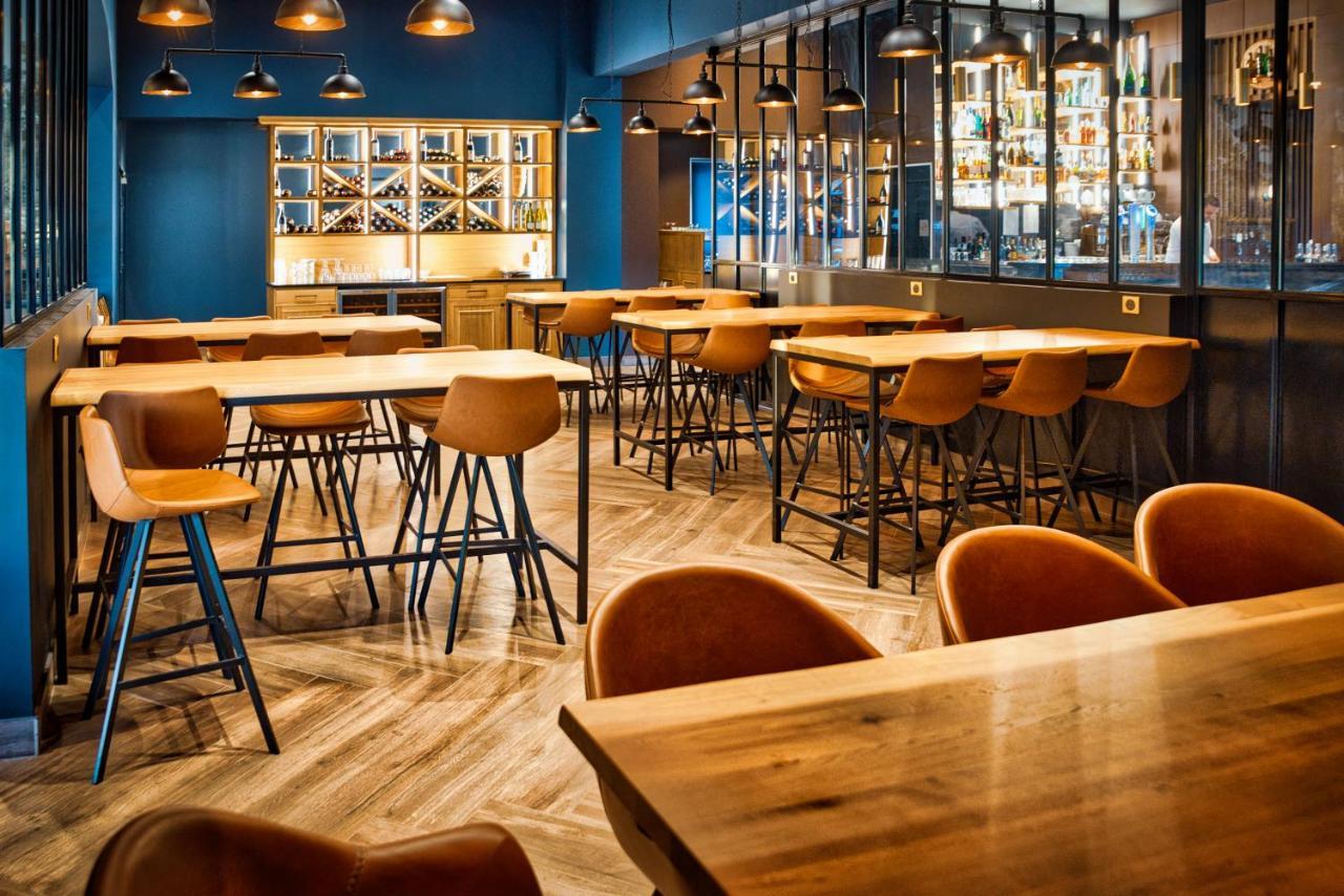 Logis Clermotel - Hotel & Restaurant 아네 외부 사진